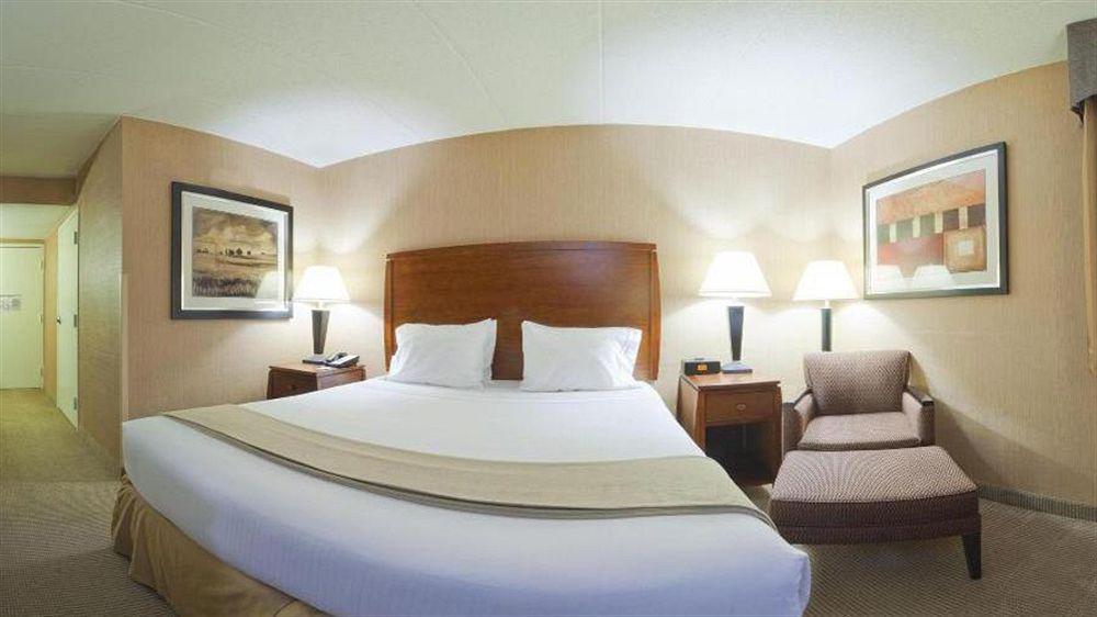 Holiday Inn Express Fairfax-Arlington Boulevard By Ihg Exteriér fotografie