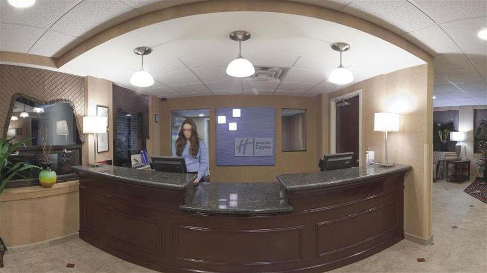 Holiday Inn Express Fairfax-Arlington Boulevard By Ihg Exteriér fotografie